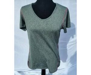 Layer 8 Performance Grey & Pink Short Sleeve Shirt Women's Large